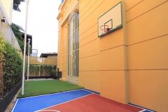 Royce-Private-Residences-Bangkok-condo-for-sale-Basketball-court