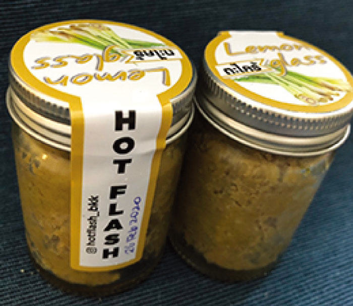 レモングラス胡椒50gで100バーツ