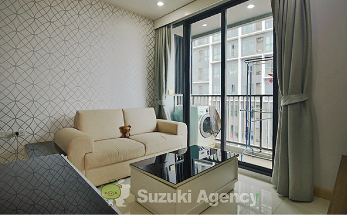 ザ・プレジデント・スクムビット81のリビング