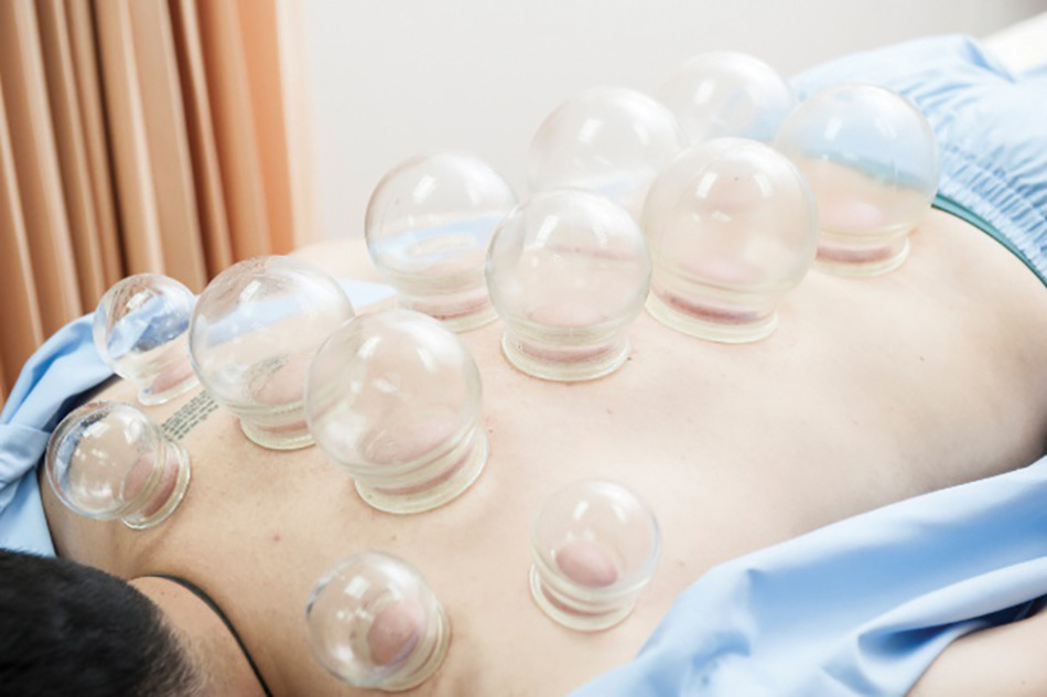 温度変化で患部を真空にして吸います