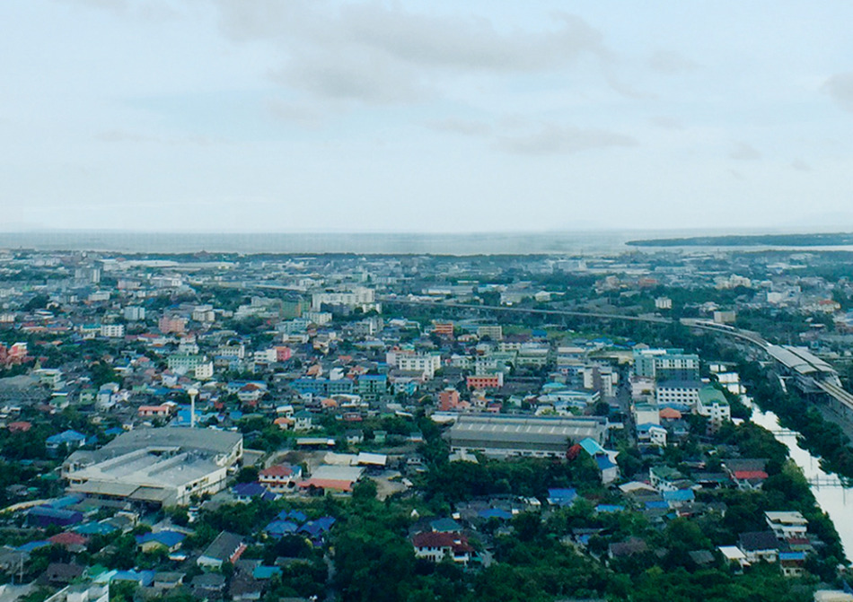 南向きの部屋からはタイ湾が見える
