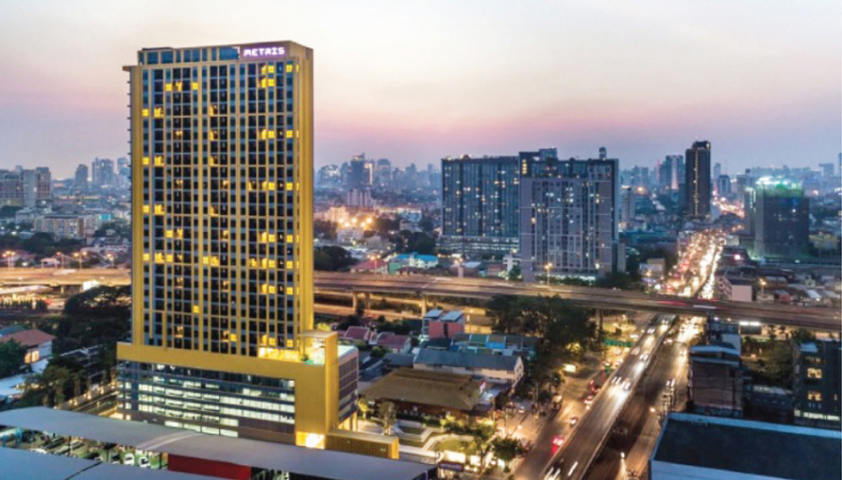 将来的には便利な場所のメトリス・パッタナカン～エカマイ