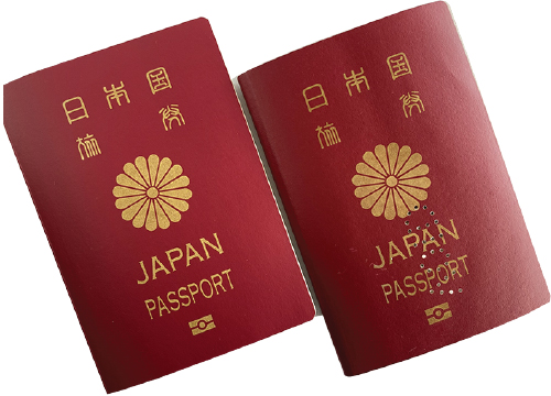 新旧パスポートのビザスタンプ移動も代行してもらえる