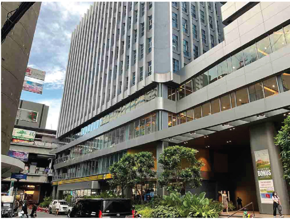 新野さんが勤務していた現在のタニヤビル:著者撮影