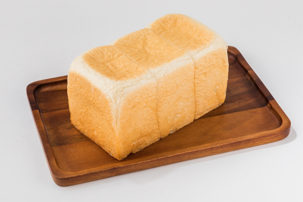 Hi-breadの食パンは160バーツで販売